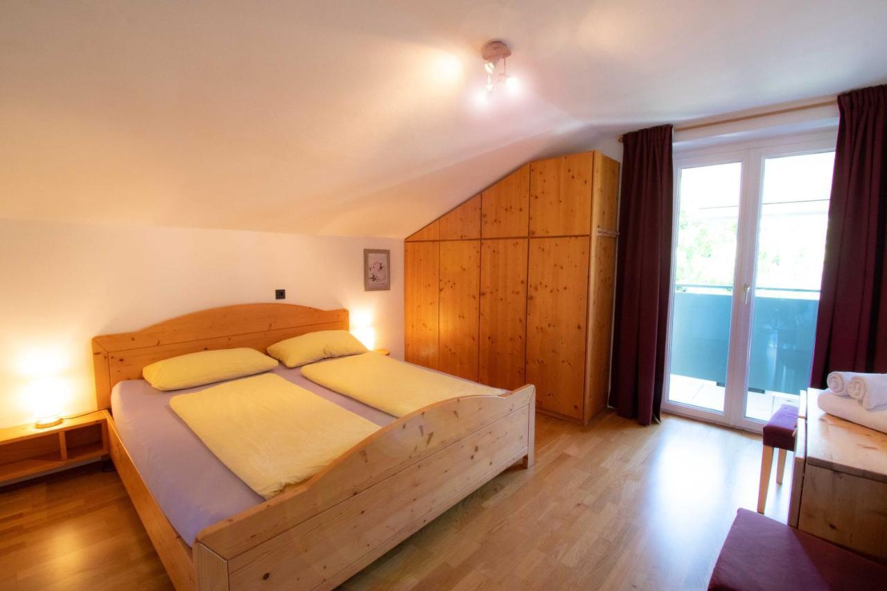 Melaniesguesthouse 4 Zimmerwohnung Caldaro Exterior photo